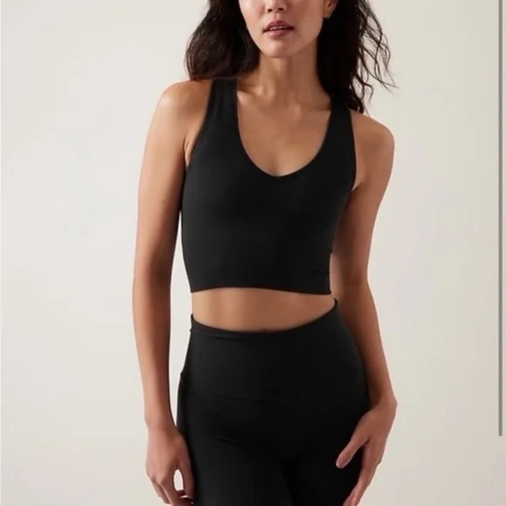 Athleta Black Cropped Tank Size Small